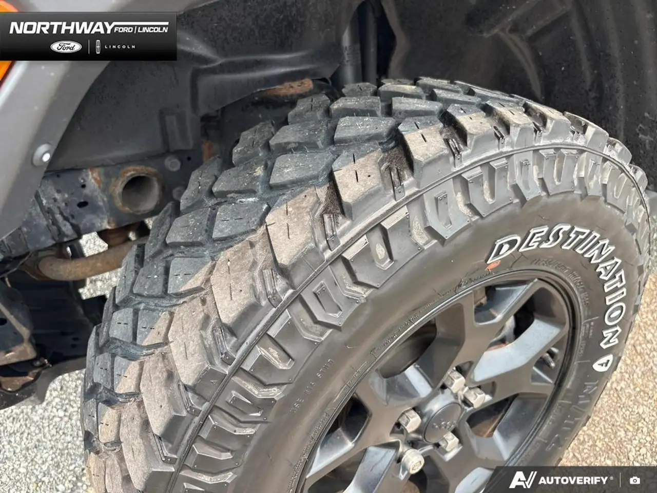 Jeep Wrangler photo Jeep Wrangler