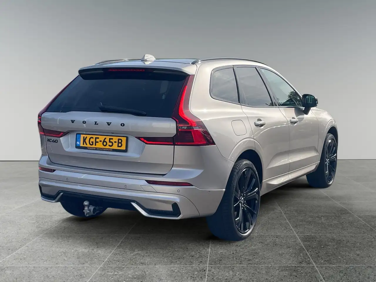 Volvo XC60 2026 — фото 6