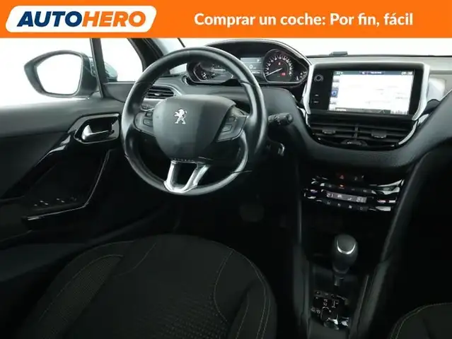 Peugeot 208 view 14