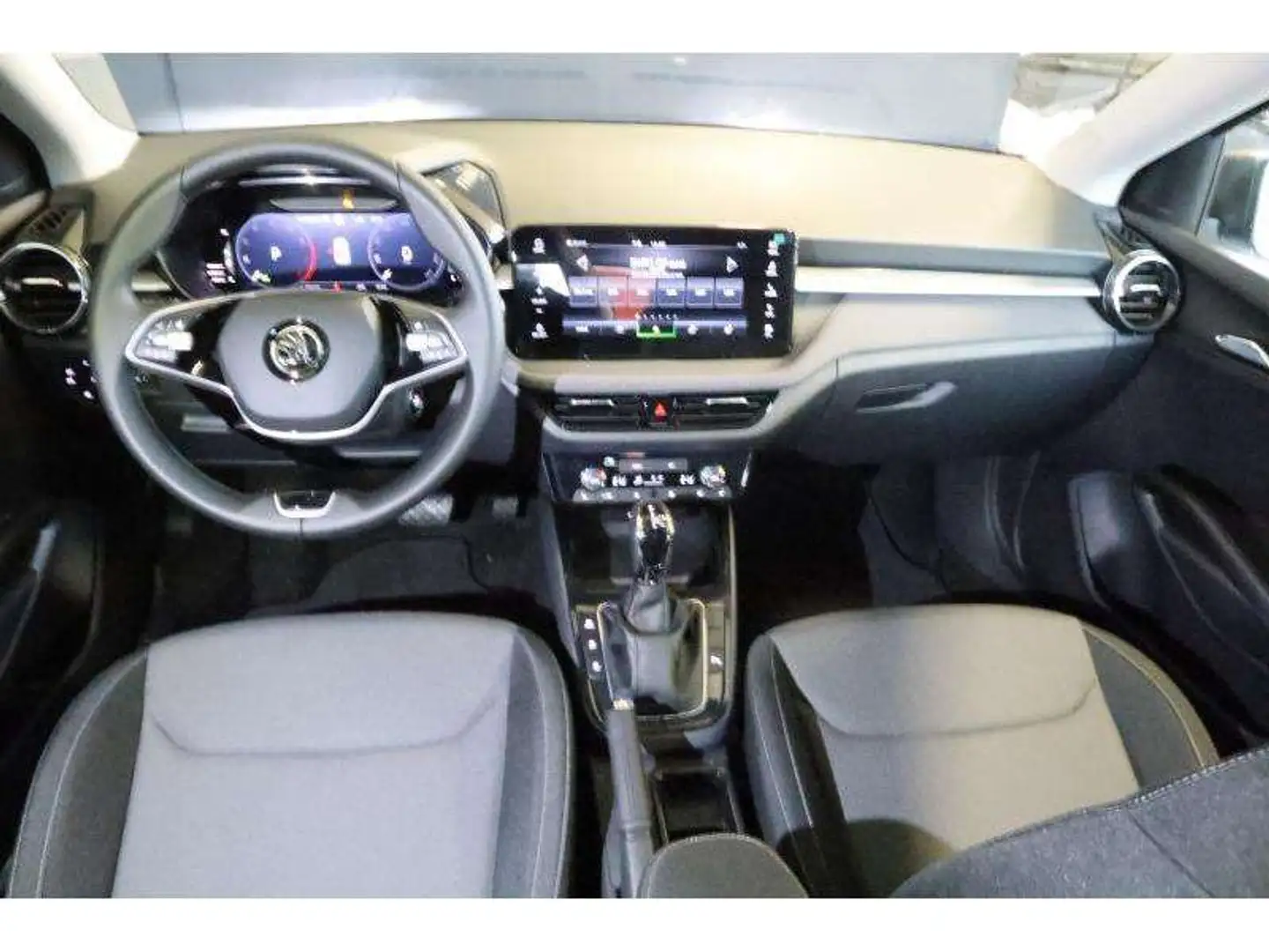 Skoda Fabia Selection Gris - 2