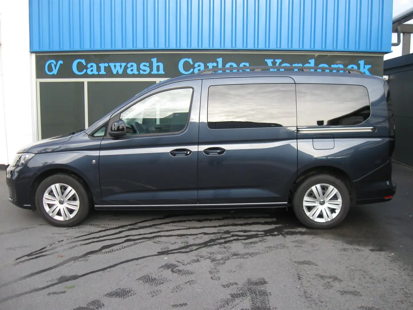 Volkswagen Caddy Caddy 1.5 TSI BMT (7-Si.) Dark Label Maxi Blauw - 2