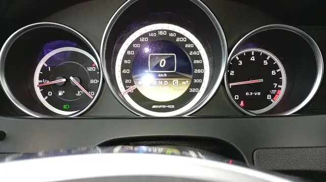 Mercedes-Benz C 63 AMG Coupe Aut. * 92.300Km * Serviceheft Ansicht 9