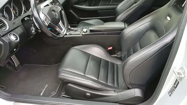 Mercedes-Benz C 63 AMG Coupe Aut. * 92.300Km * Serviceheft Ansicht 18