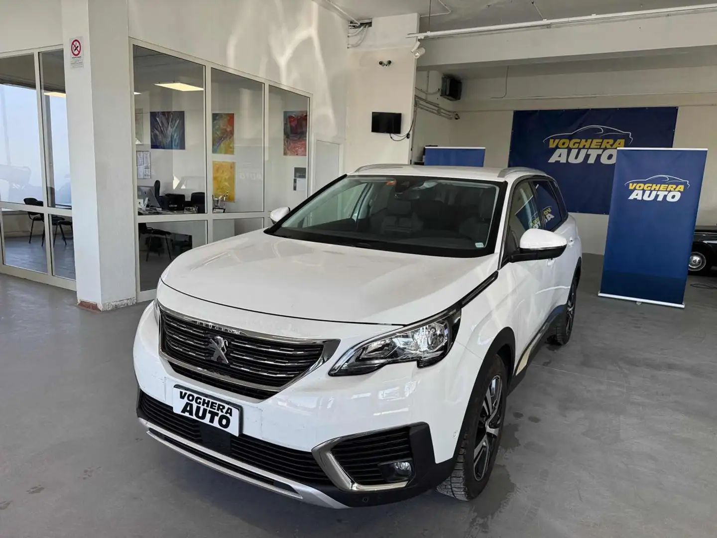 Peugeot 5008 BlueHDi 130 S&S Allure Weiß - 2