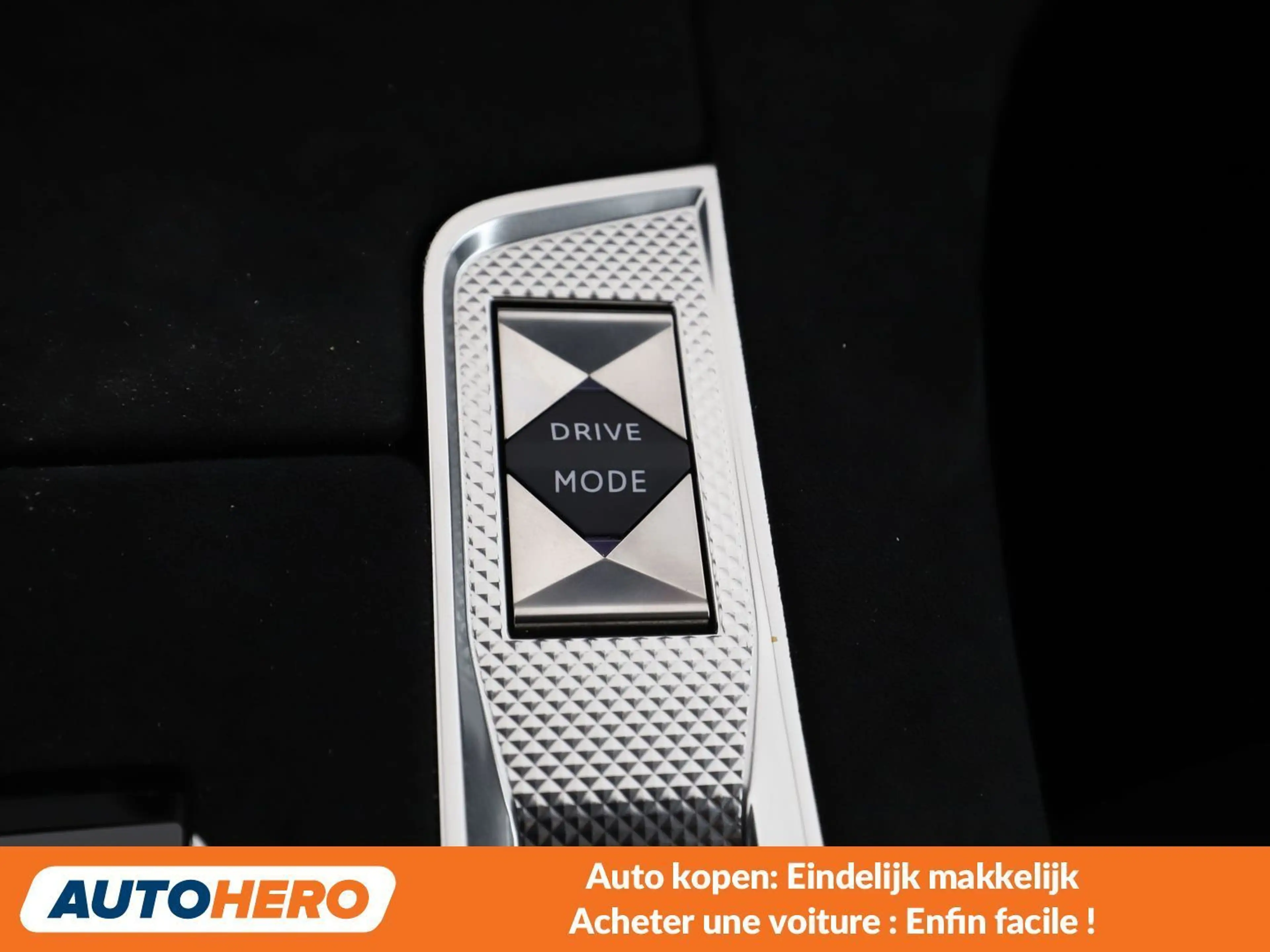 DS Automobiles DS 7 1.6 E-Tense Hybrid 4x4 Performance Line+ — photo 13