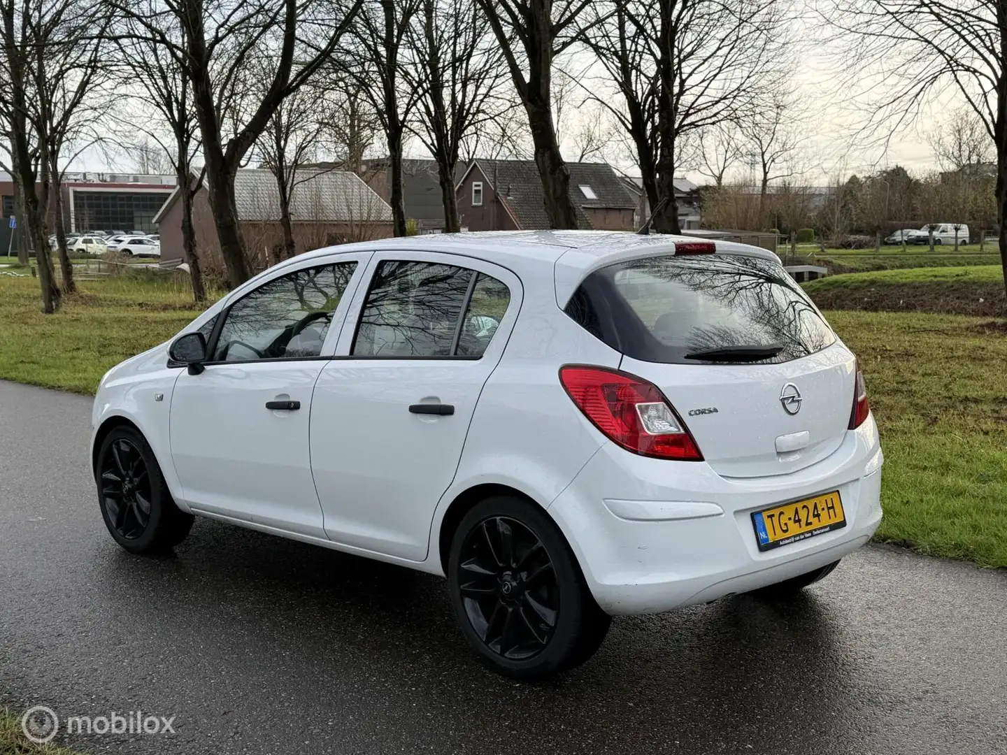 Opel Corsa 1.4-16V*NEW APK 12/26*ONDERHOUDEN*AIRCO*5 DEURS Weiß - 2