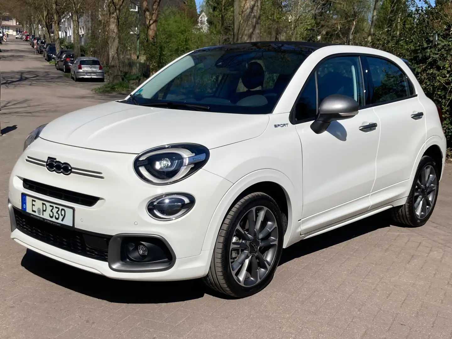 Fiat 500X Dolcevita 1.5 GSE Hybrid Sport Weiß - 1
