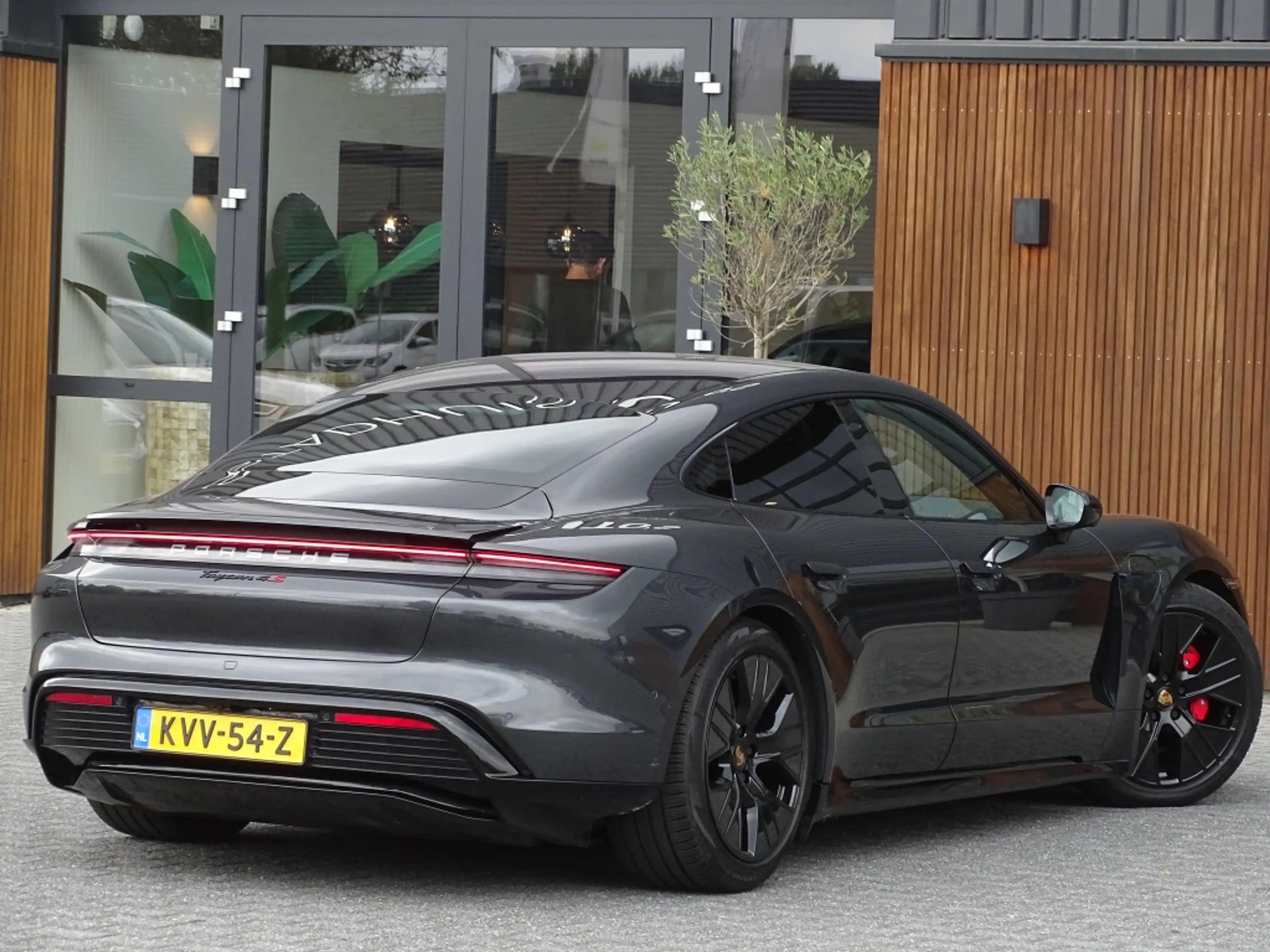 Porsche Taycan 4S 79 kWh 530PK / LED — photo 10