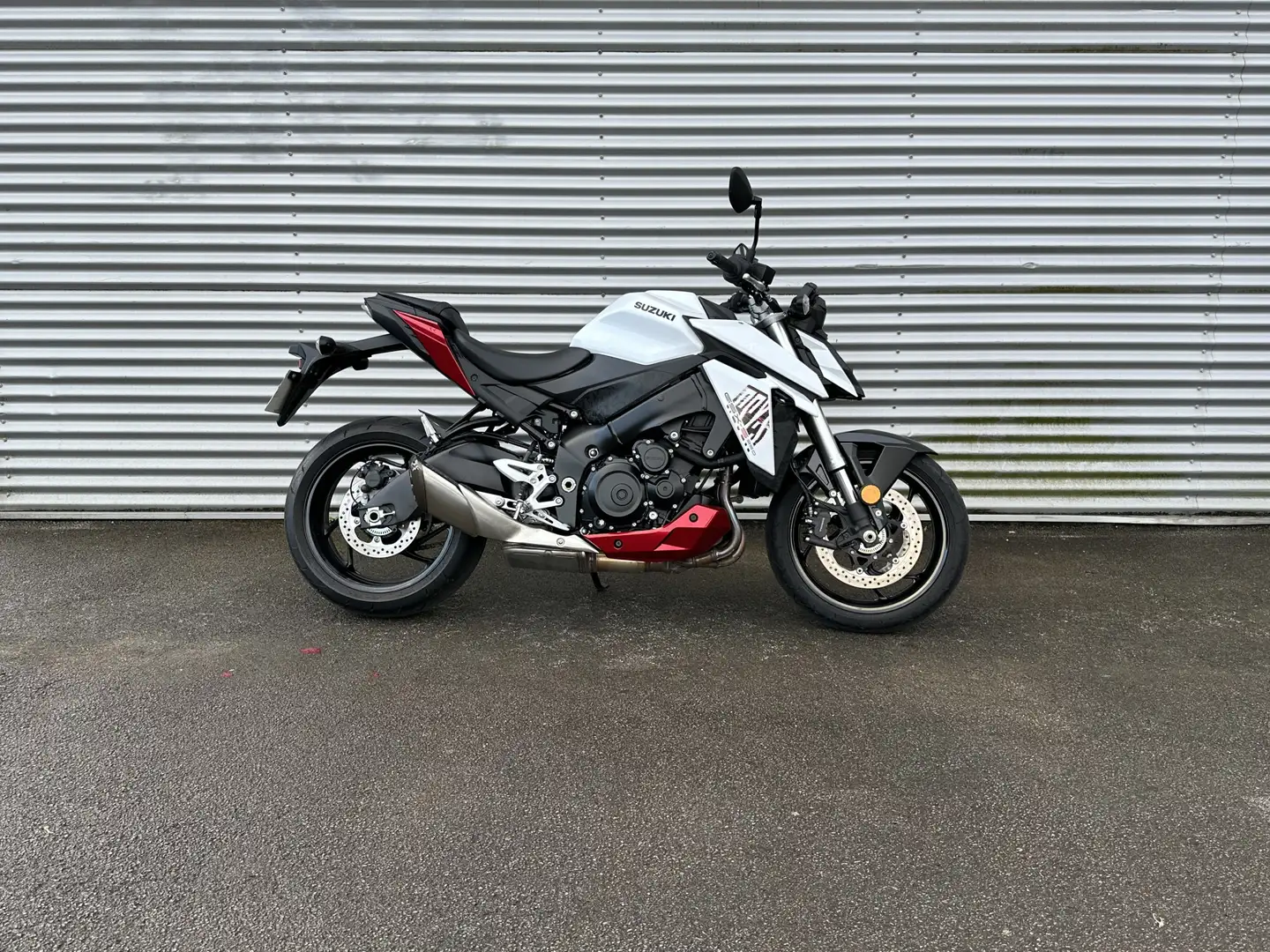 Suzuki GSX-S 950 Weiß - 1