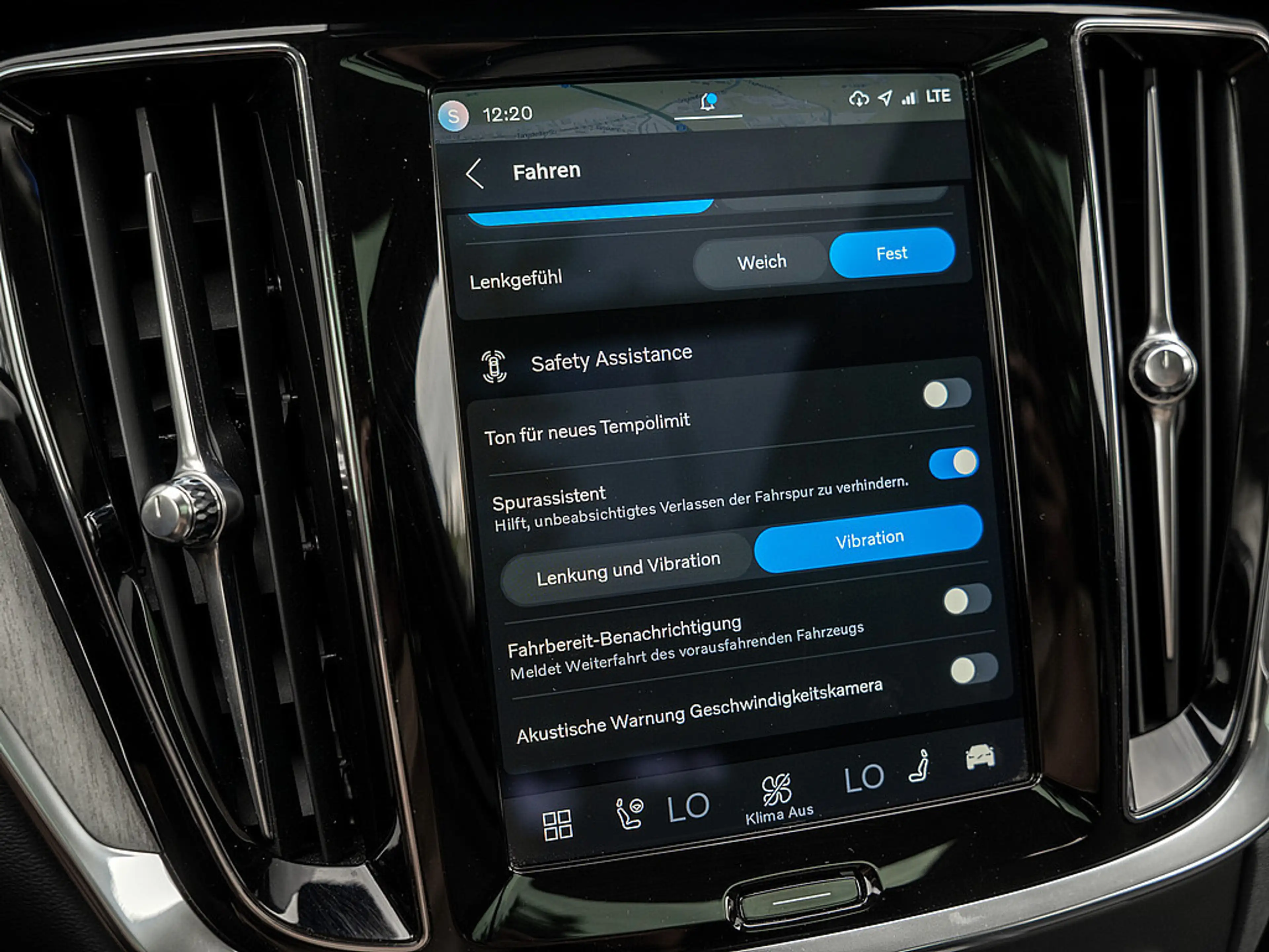 Volvo V60 Cross Country B5 AWD Ultimate 360° PANO — photo 15