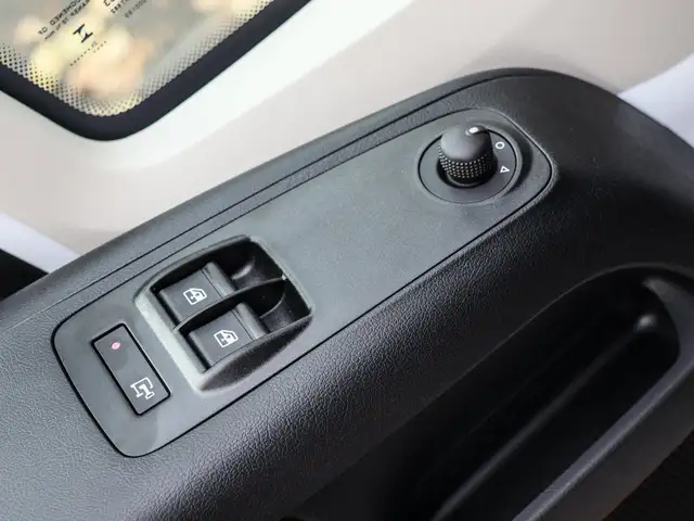 Fiat Ducato view 11
