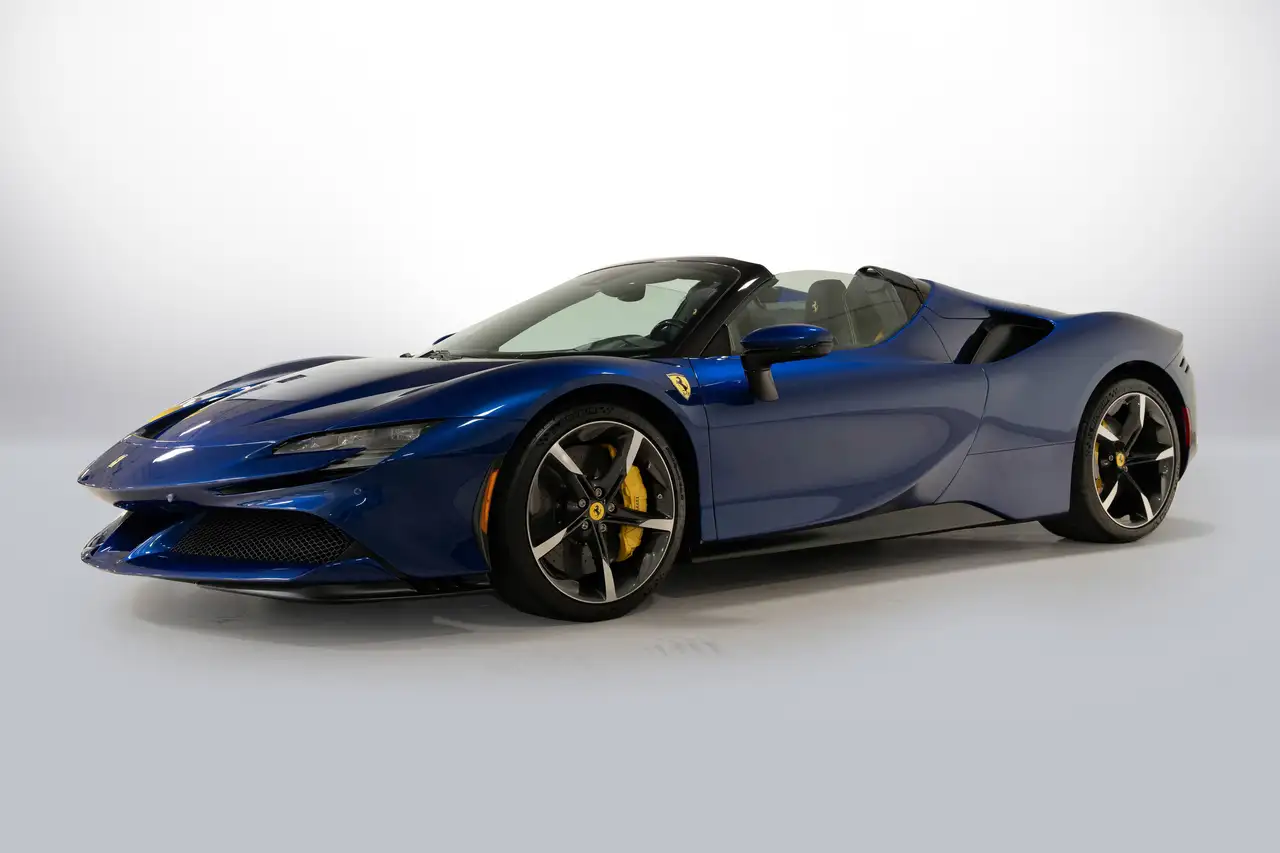 2024 Ferrari SF90 Spider