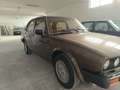 Alfa Romeo Alfetta 2.0i Quadrifoglio Oro - thumbnail 2