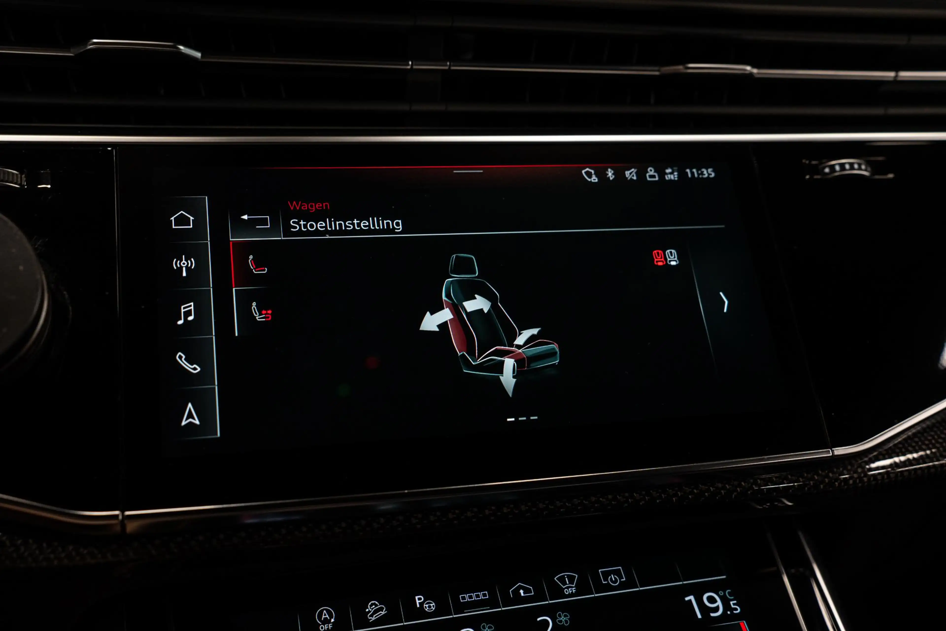 Audi SQ8 4.0 TFSI quattro *Bang & Olufsen / Panorama / Vier — photo 41