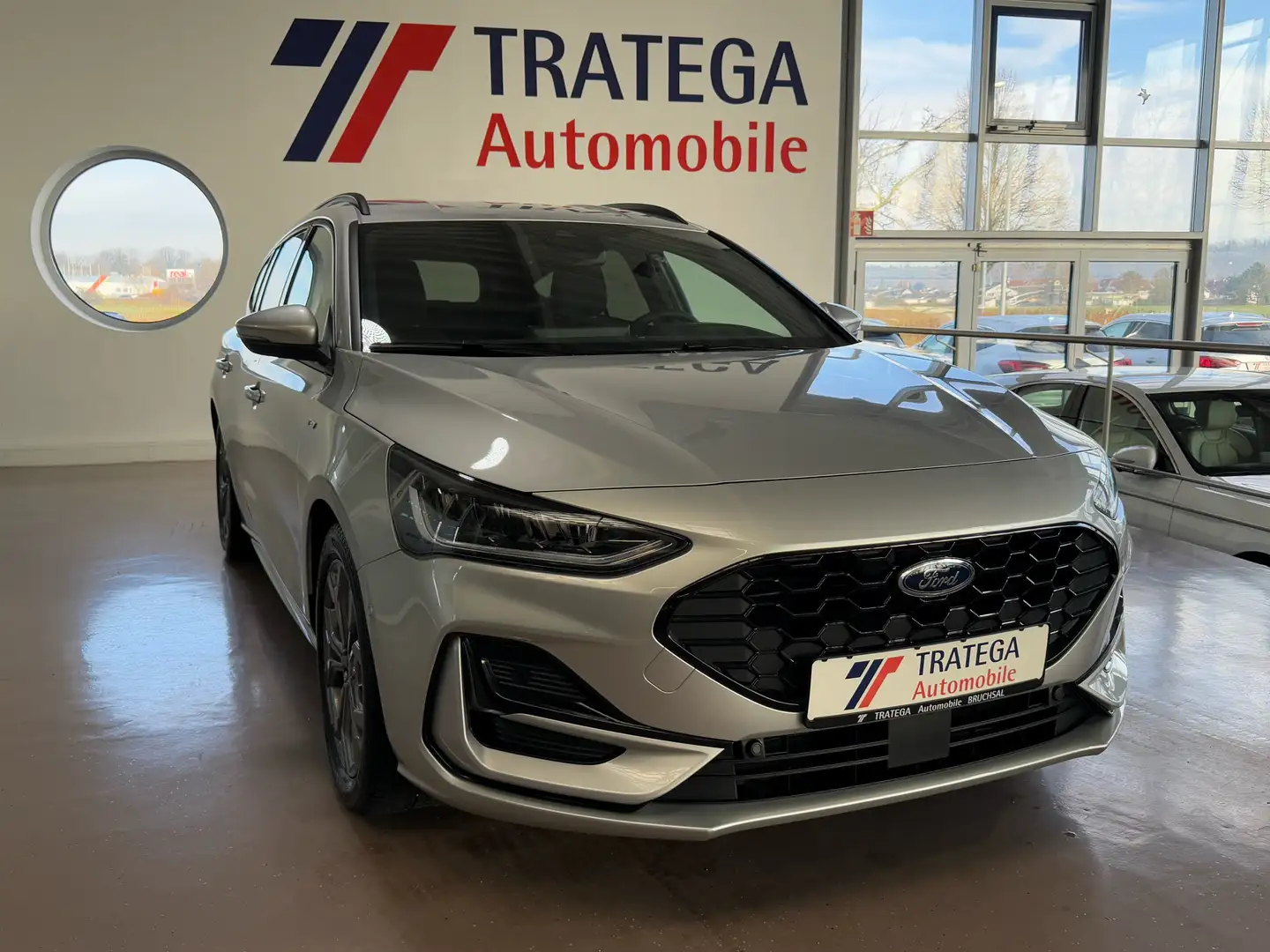 Ford Focus Turnier ST-Line X HeadUp AHK ACC TW SH LHZ Silber - 1