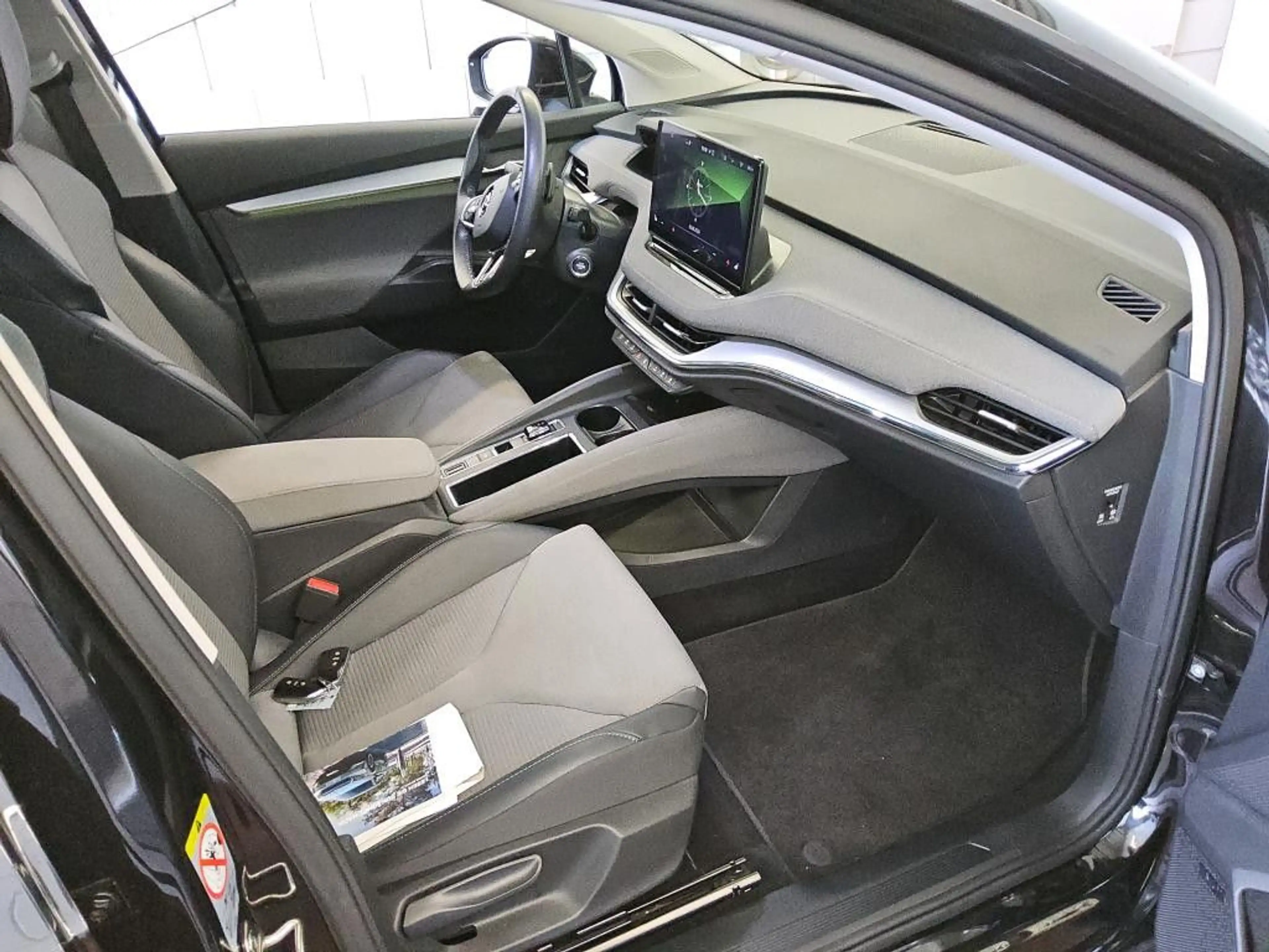 Skoda Enyaq 80 x Loft 4x4 Pano Canton Matrix-LED AHK — photo 6