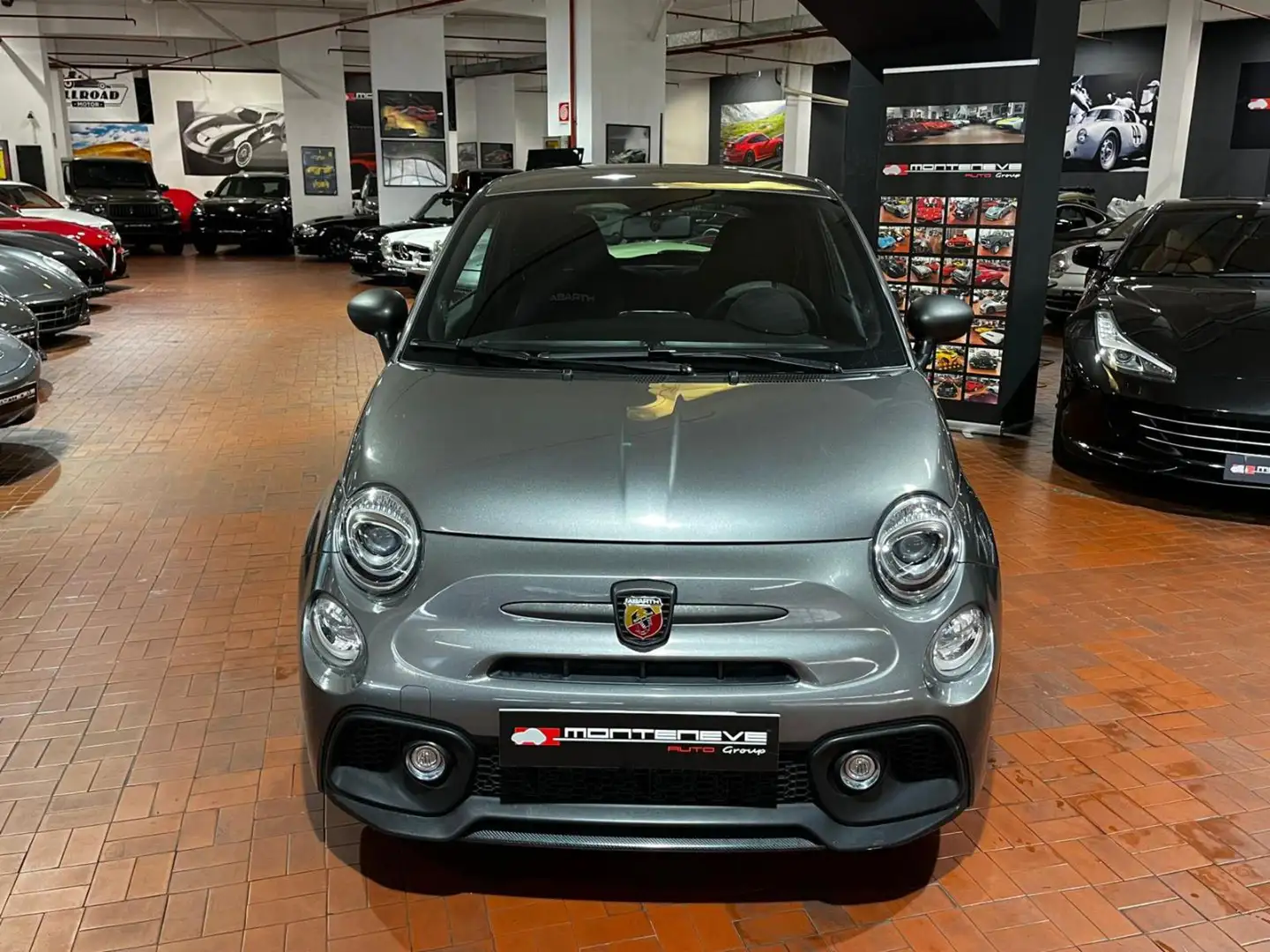 Abarth 595 1.4 Turbo T-Jet 180 CV Competizione Gris - 2