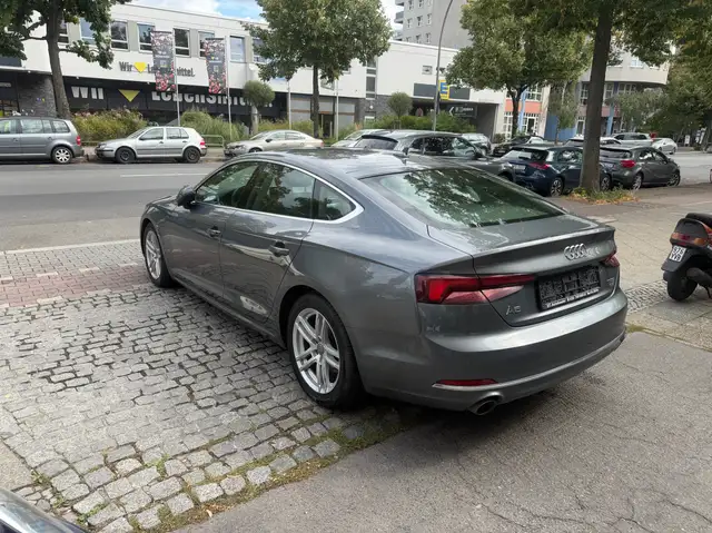 Audi A5 view 5