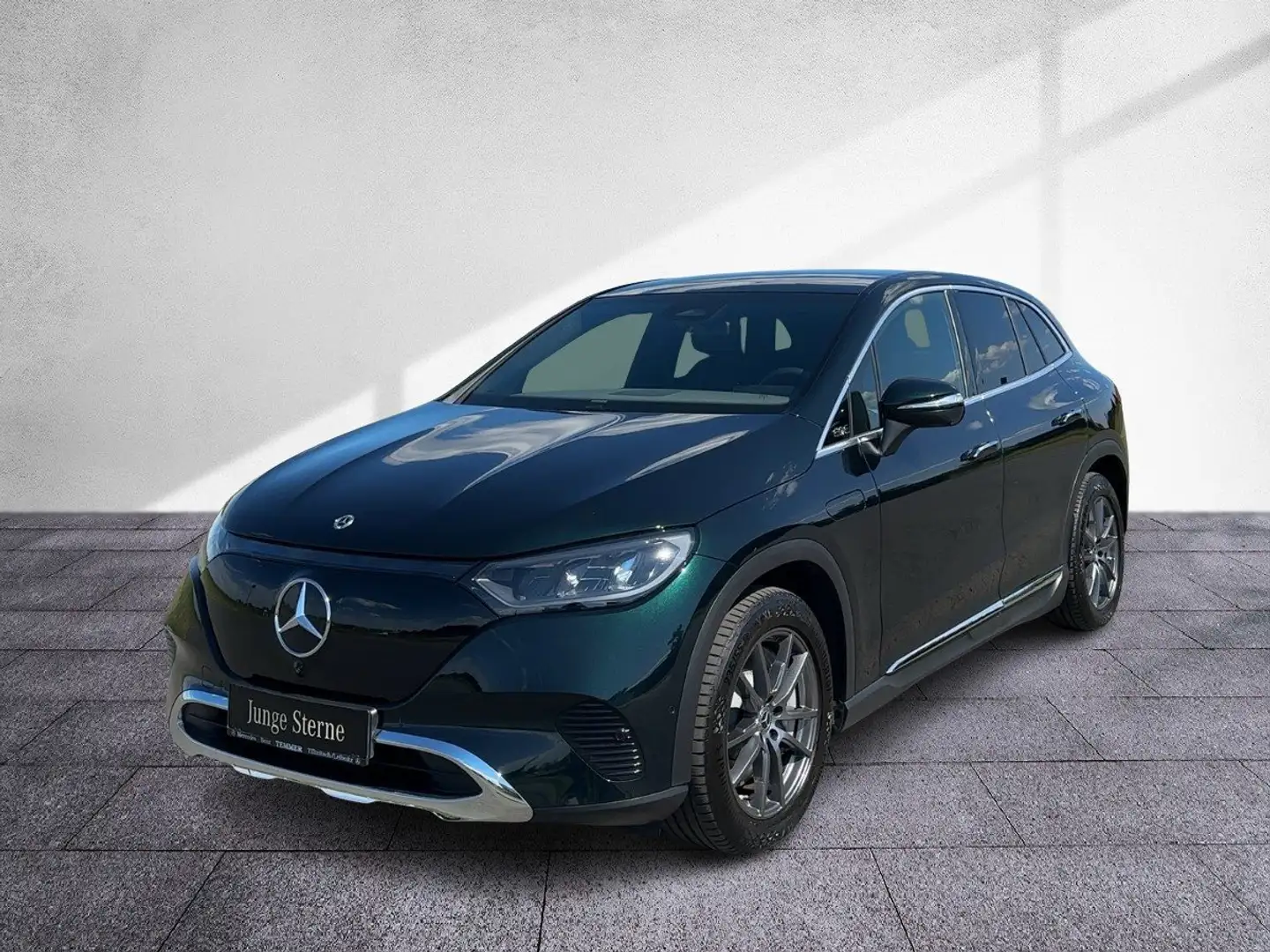 Mercedes-Benz EQE SUV EQE 350 4M SUV ADVANCED+ NP: 93.082 Sitzklima Grün - 2