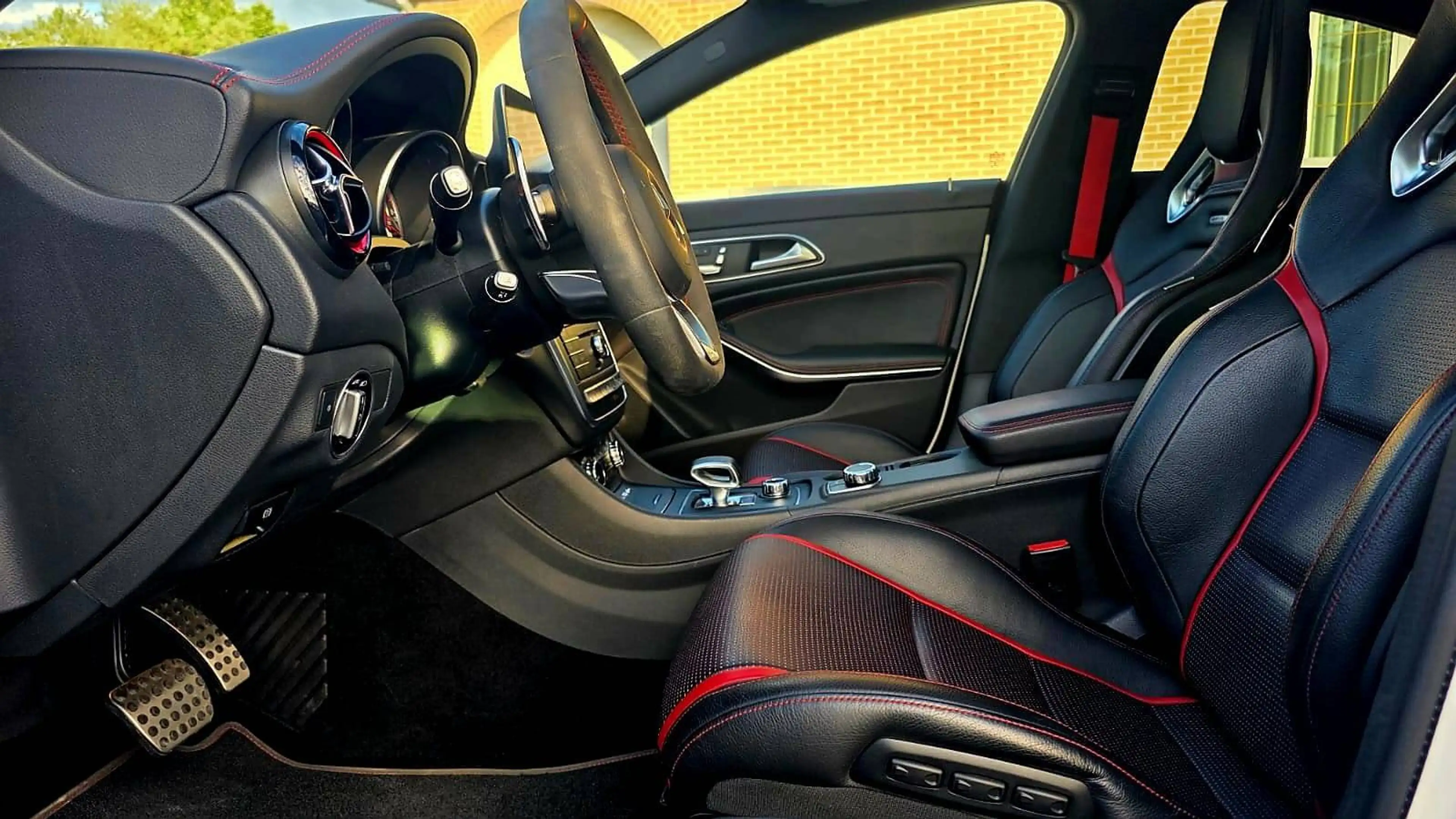Mercedes-Benz CLA 45 AMG AMG Sport Panoramische Dak Led Camera — photo 8