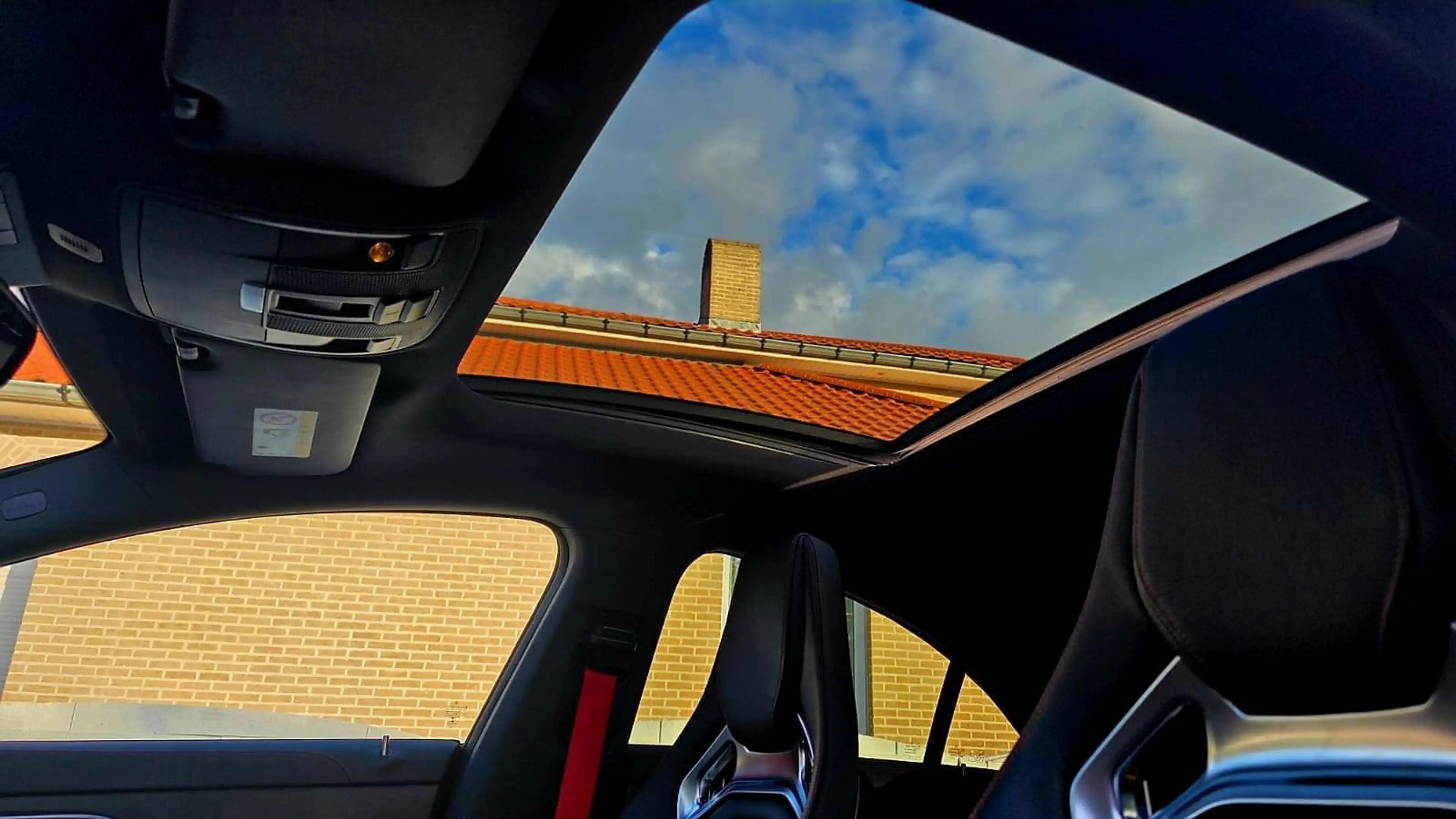 Mercedes-Benz CLA 45 AMG AMG Sport Panoramische Dak Led Camera — photo 13