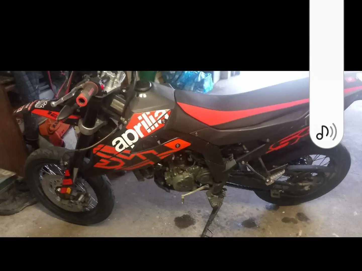 Aprilia SX 125 Supermotard Rouge - 1