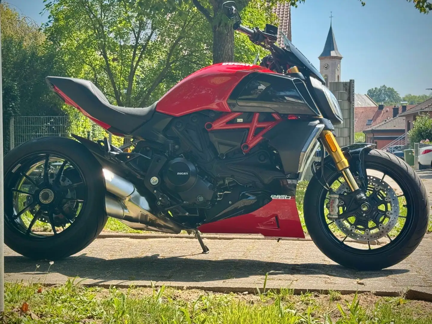 Ducati Diavel 1260 S rot *wenig km Rot - 2