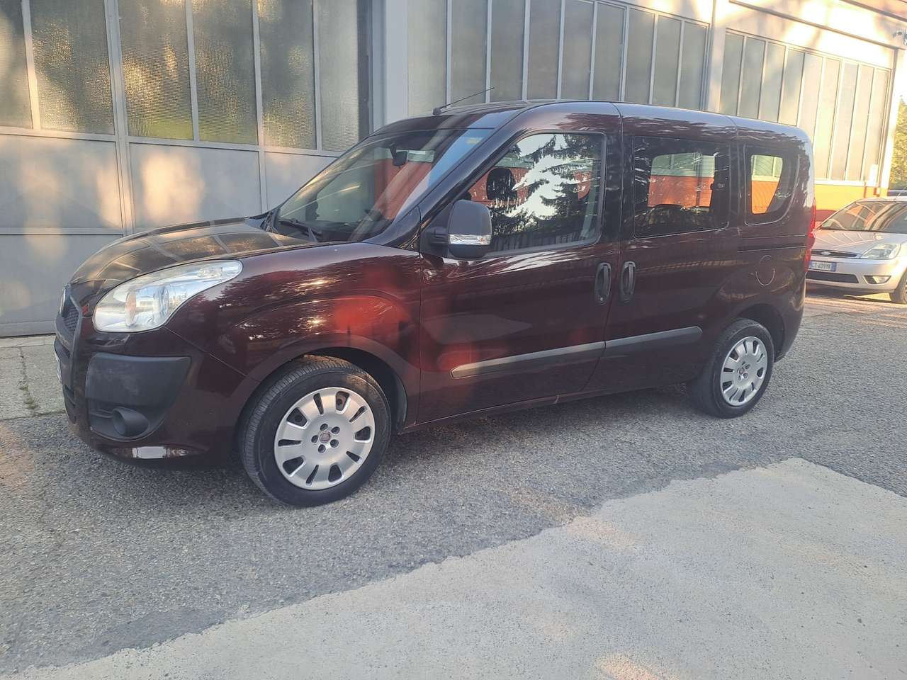 Fiat Doblo 1.4 benzina metano natural power euro5