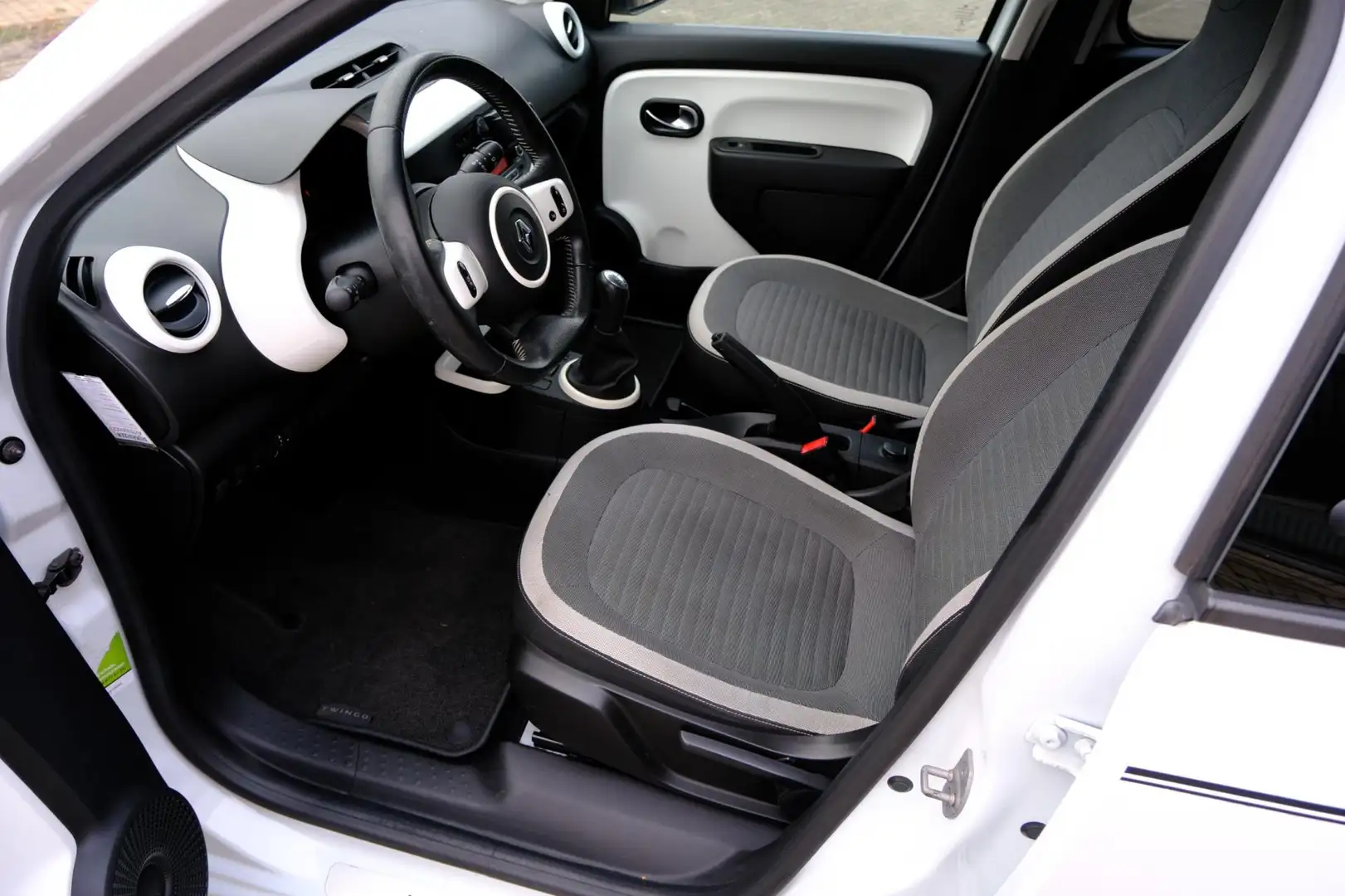 Renault Twingo 1.0 SCe Limited 5-drs Airco|LMV Белый - 2