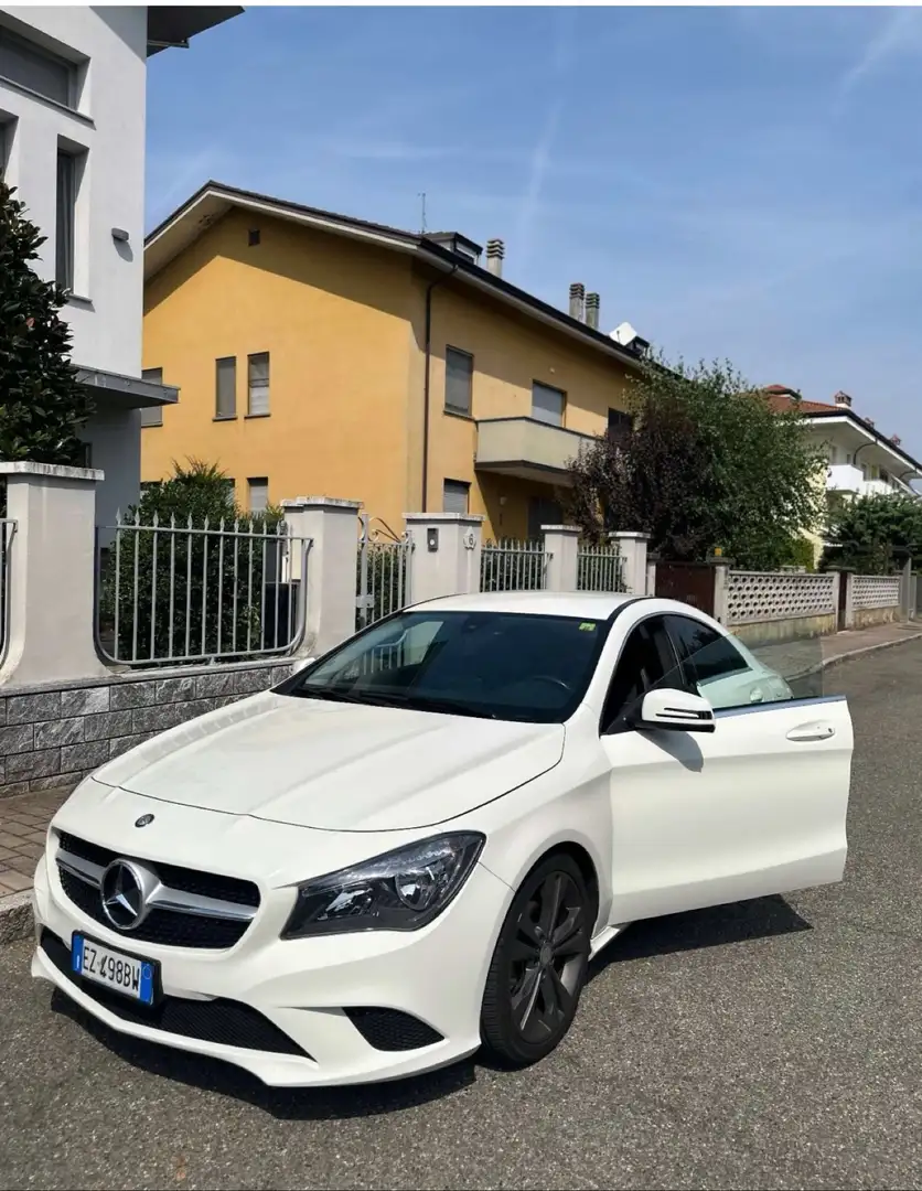 Mercedes-Benz CLA 200 Mercedes CLA 200 CDI (AA BERLINA) 136CV - 1