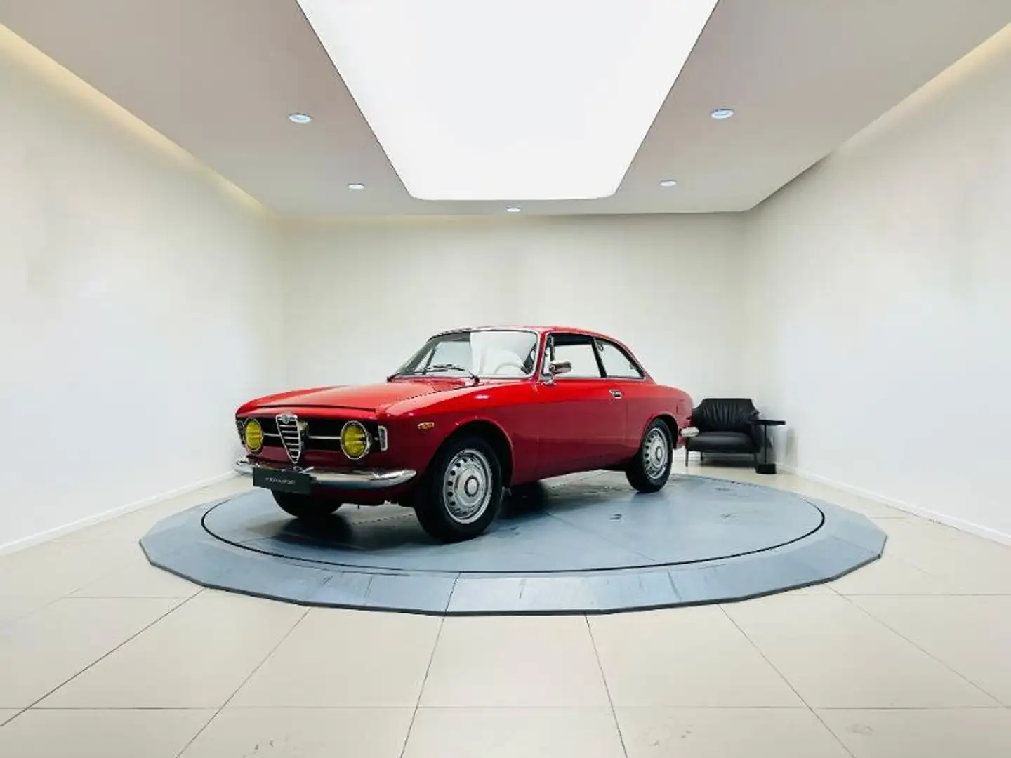Alfa Romeo Giulia SPRINT GT 1600 Rot - 1