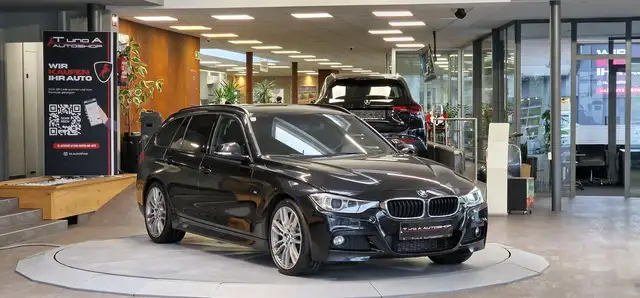 BMW 3 Series view 3