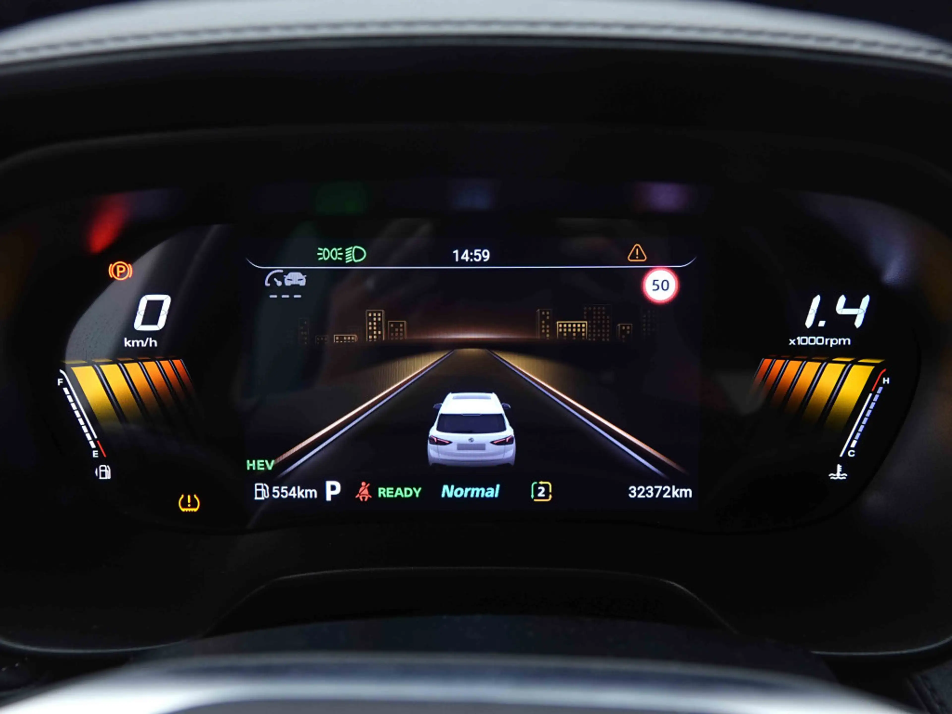MG ZS Hybrid+ 194 AUT | Luxury | Leather | 360Cam | GPS | Heated Seats | ALU18 — photo 12