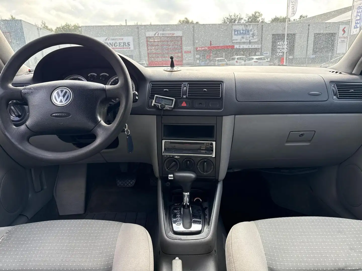 Volkswagen Golf 1.6 Oxford, AUTOMAAT, airco, cruisecontrol. Blau - 2