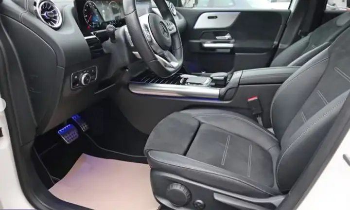 Mercedes-Benz Clase C 2021, foto 12