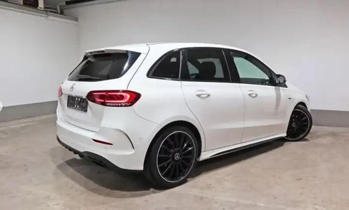 Mercedes-Benz Clase C 2021, foto 3
