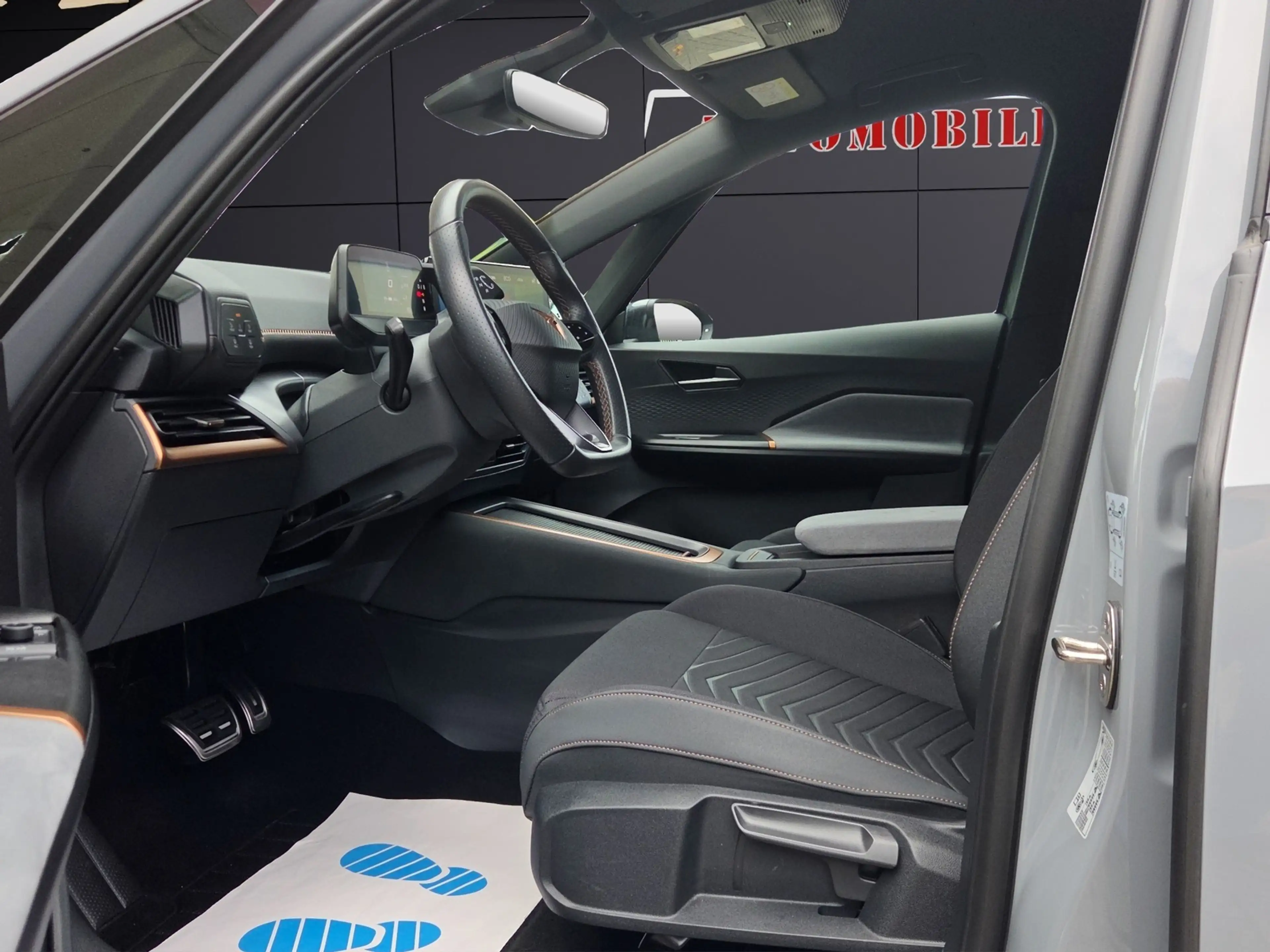 CUPRA Born LED/18 ZOLL/SHZ/PDC/ACC/GARANTIE — photo 9