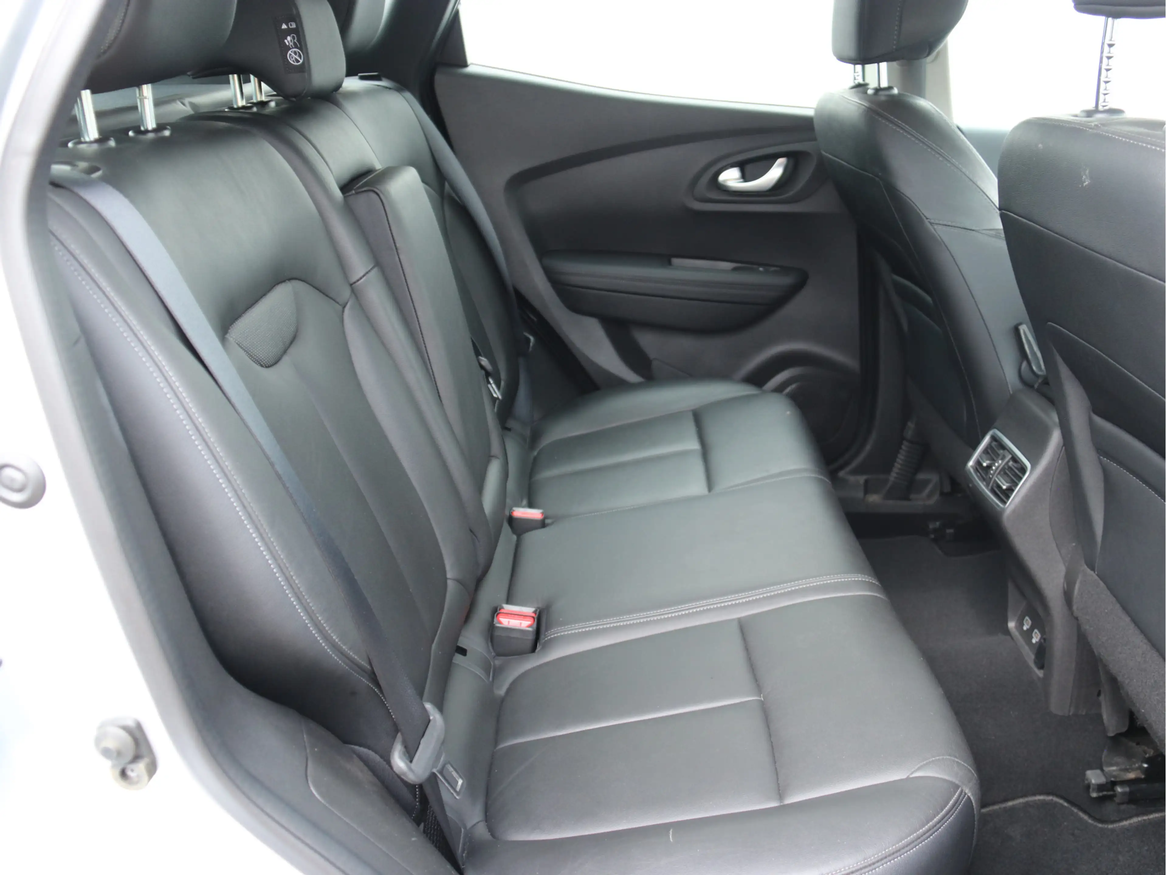 Renault Kadjar 1.3 Tce Intens LEER / NAVI / 19 INCH / VEEL OPTIES — photo 7