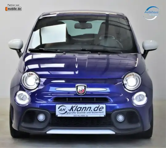 Abarth 595 view 2
