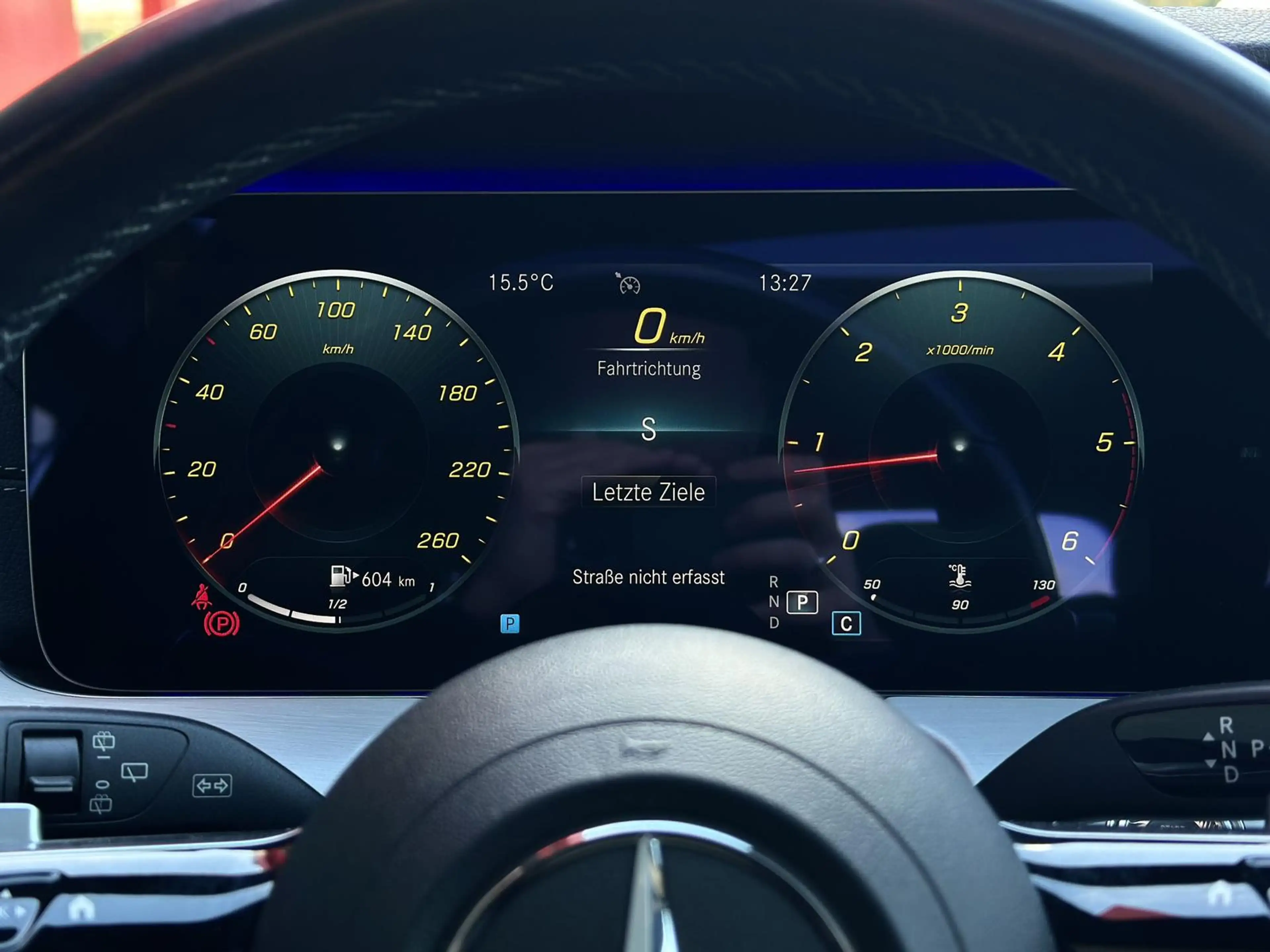 Mercedes-Benz E 220 E220d AMG NIGHT VIRTL#PANO#SPUR#SHZ#CARPLAY — photo 13