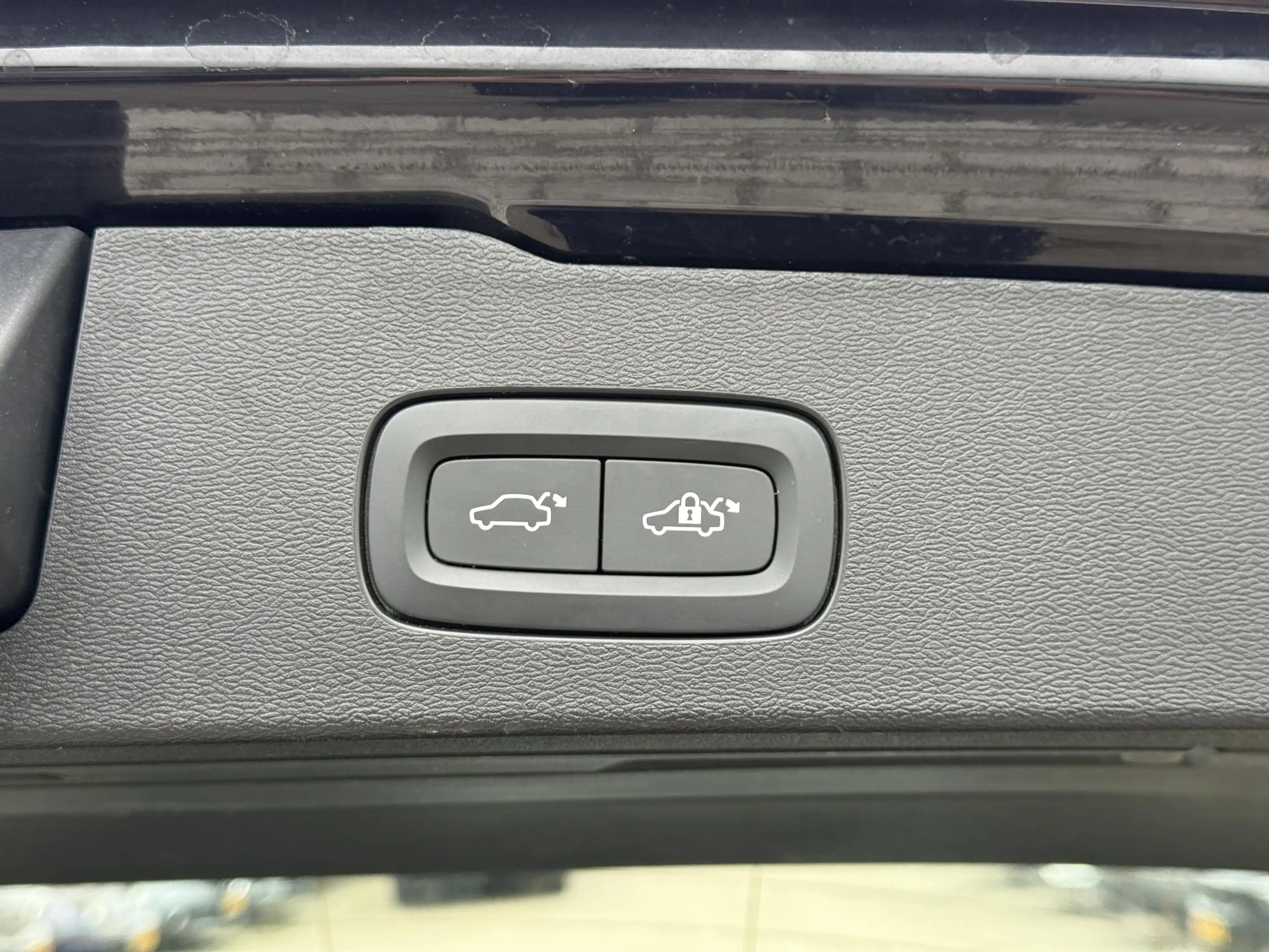 Volvo V60 2.0 B3 Momentum | Elektrische Stoelen | BLISS| Key — photo 8