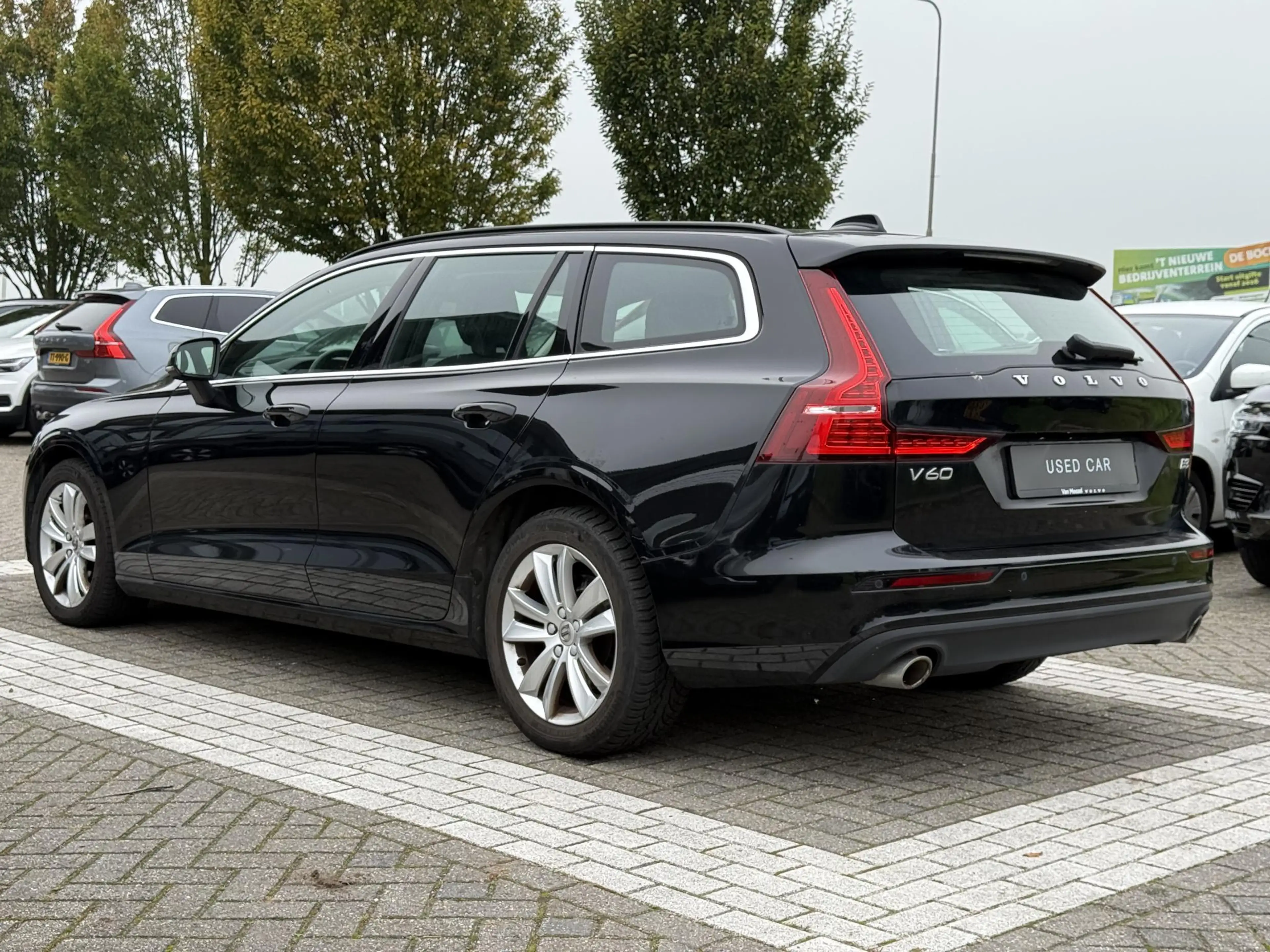Volvo V60 2.0 B3 Momentum | Elektrische Stoelen | BLISS| Key — photo 4