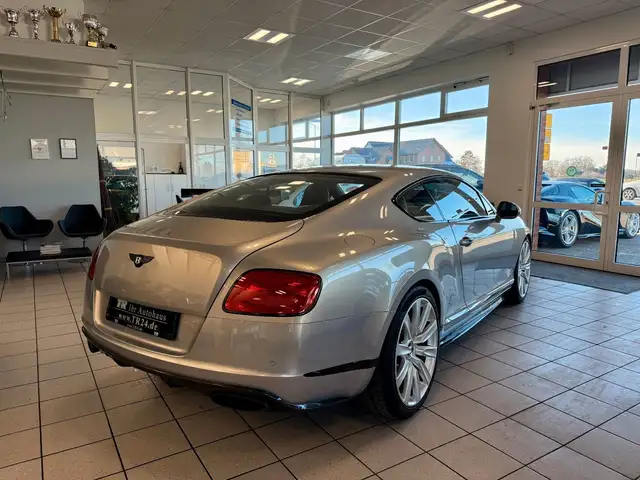 Bentley Continental GT view 5