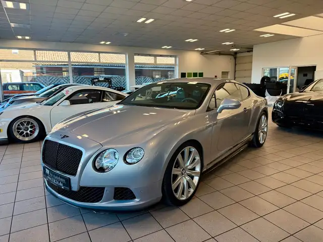 Bentley Continental GT view 2