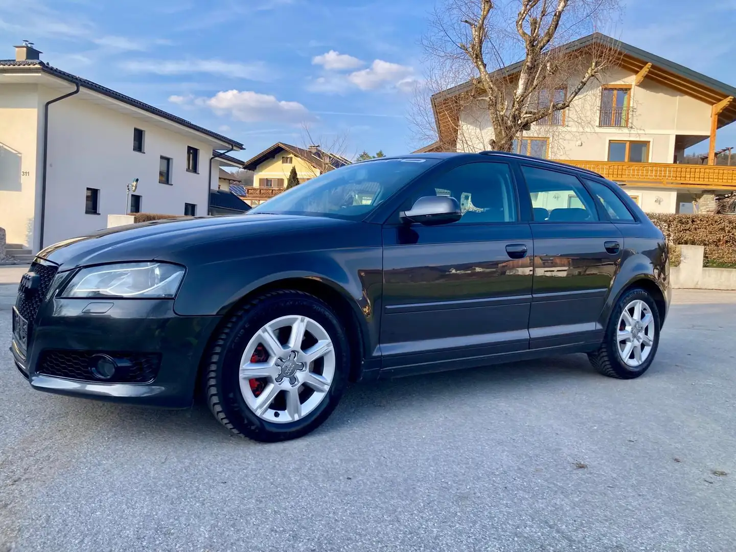 Audi A3 A3 SB quattro Ambiente 2,0 TDI DPF Ambiente Schwarz - 2