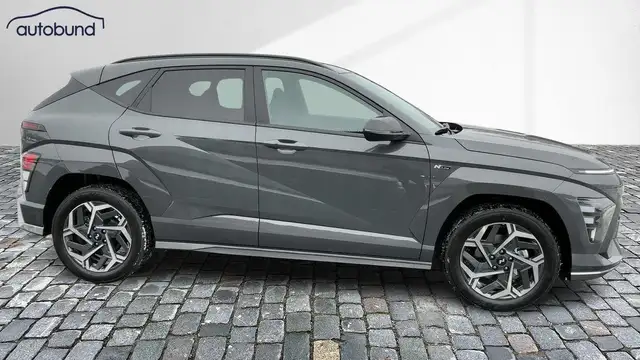 Hyundai Kona view 4