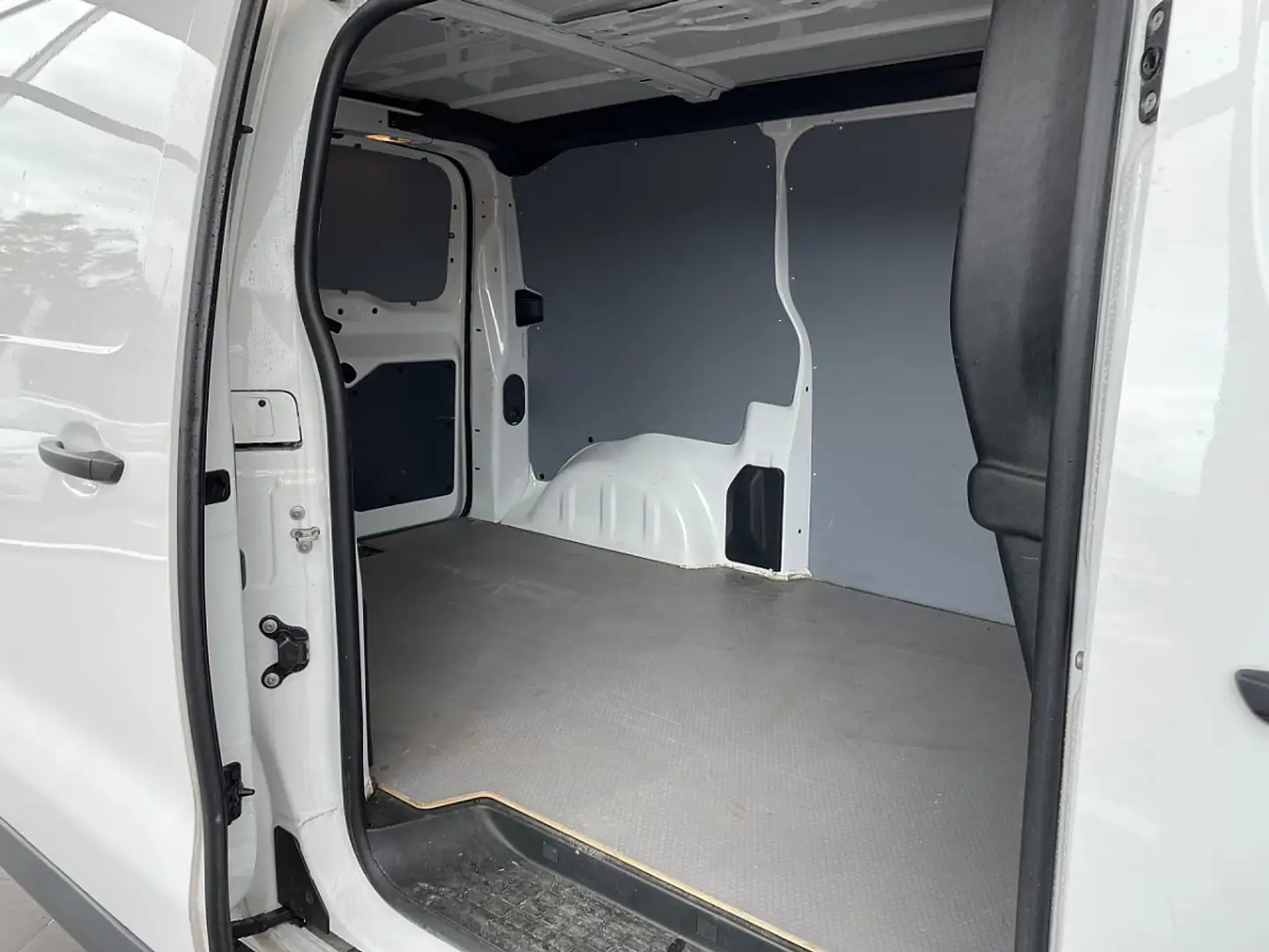 Peugeot Expert Expert L2 BlueHDi 120 S&S 6-Gang Weiß - 2