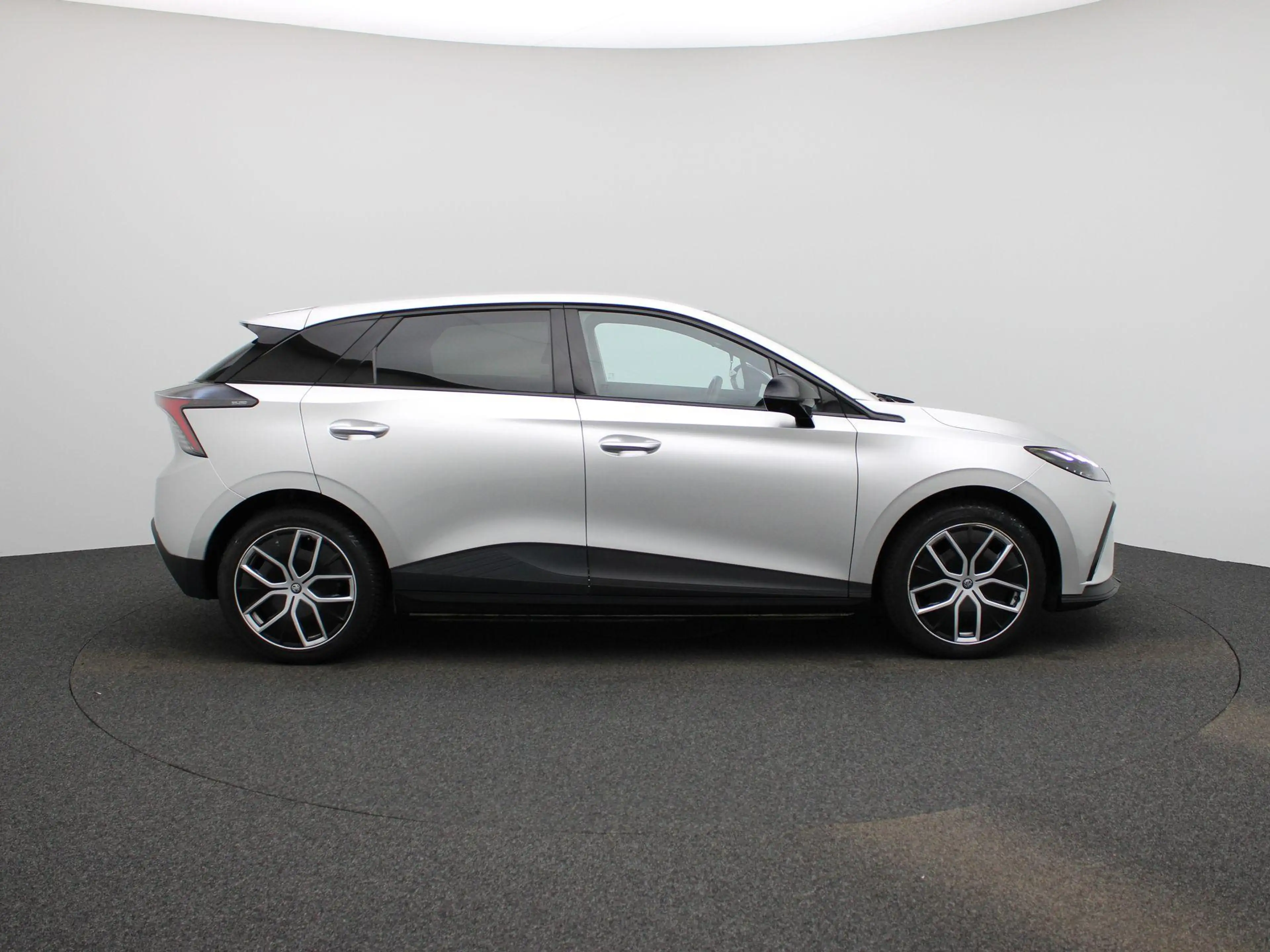 MG MG4 64 kWh Luxury | Elektrisch verstelbare stoel | Cam — photo 6