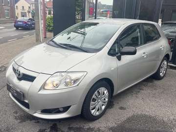 Auris 1.4i VVT-i Linea Luna Pack