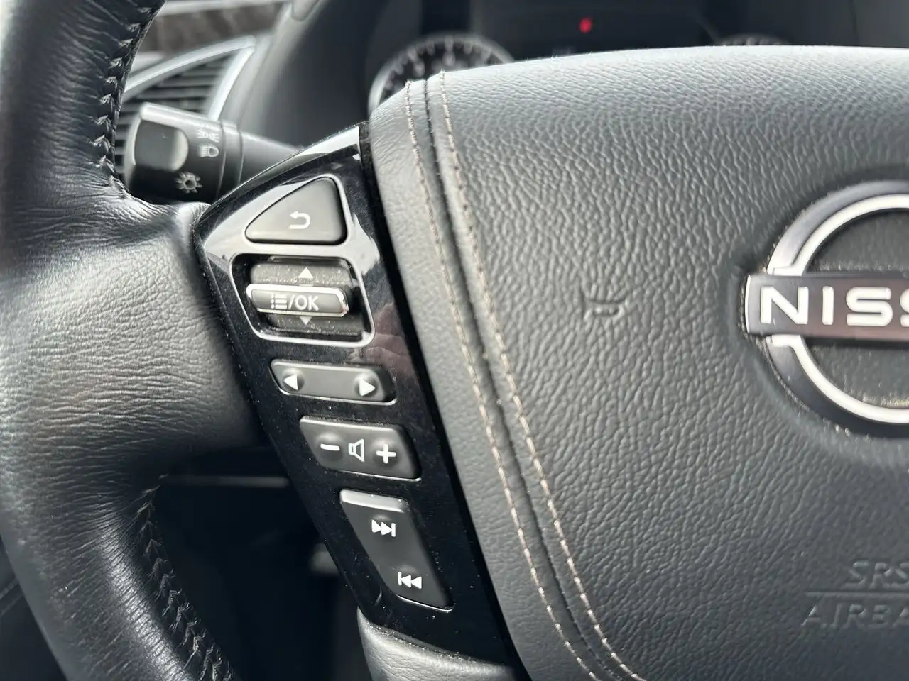 Nissan Armada снимка Nissan Armada